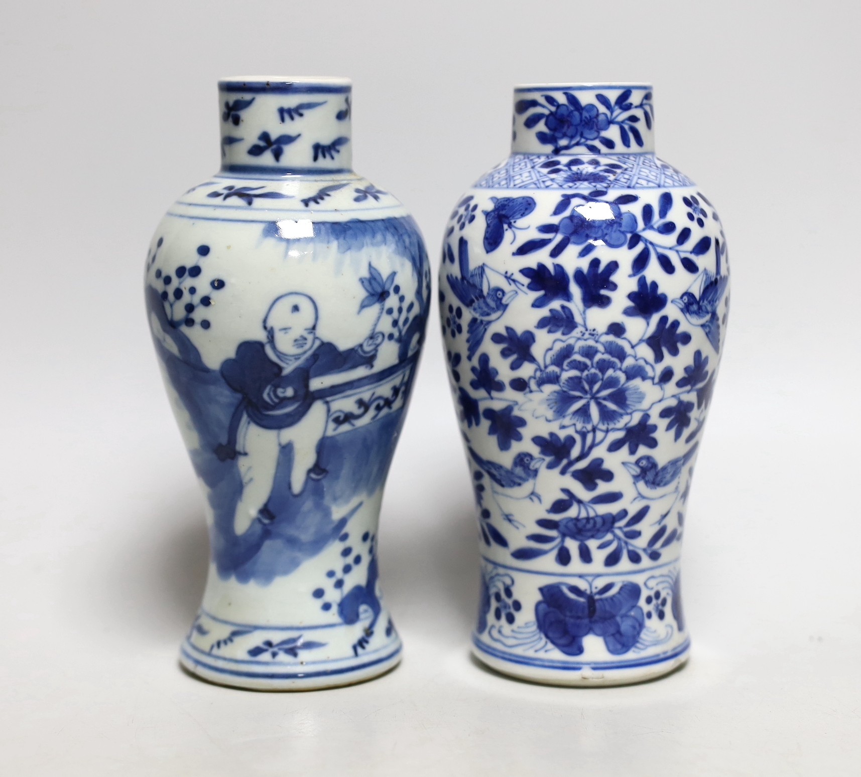 Two 19th century Chinese blue and white small vases, tallest 18cm
